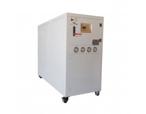 水冷渦旋式冷水機